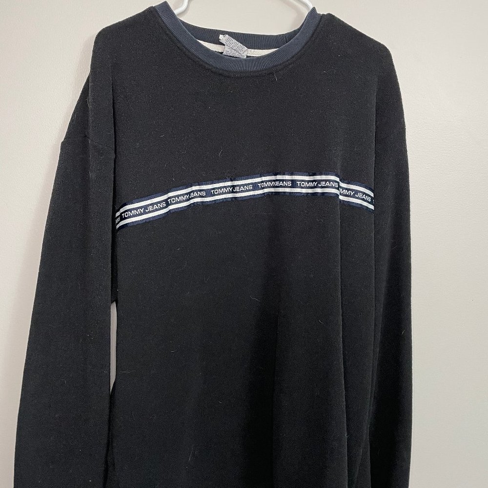 Oversized Tommy Crewneck